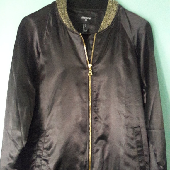 Forever 21 Men Black/Gold Trim Jacket Size S - Picture 1 of 4